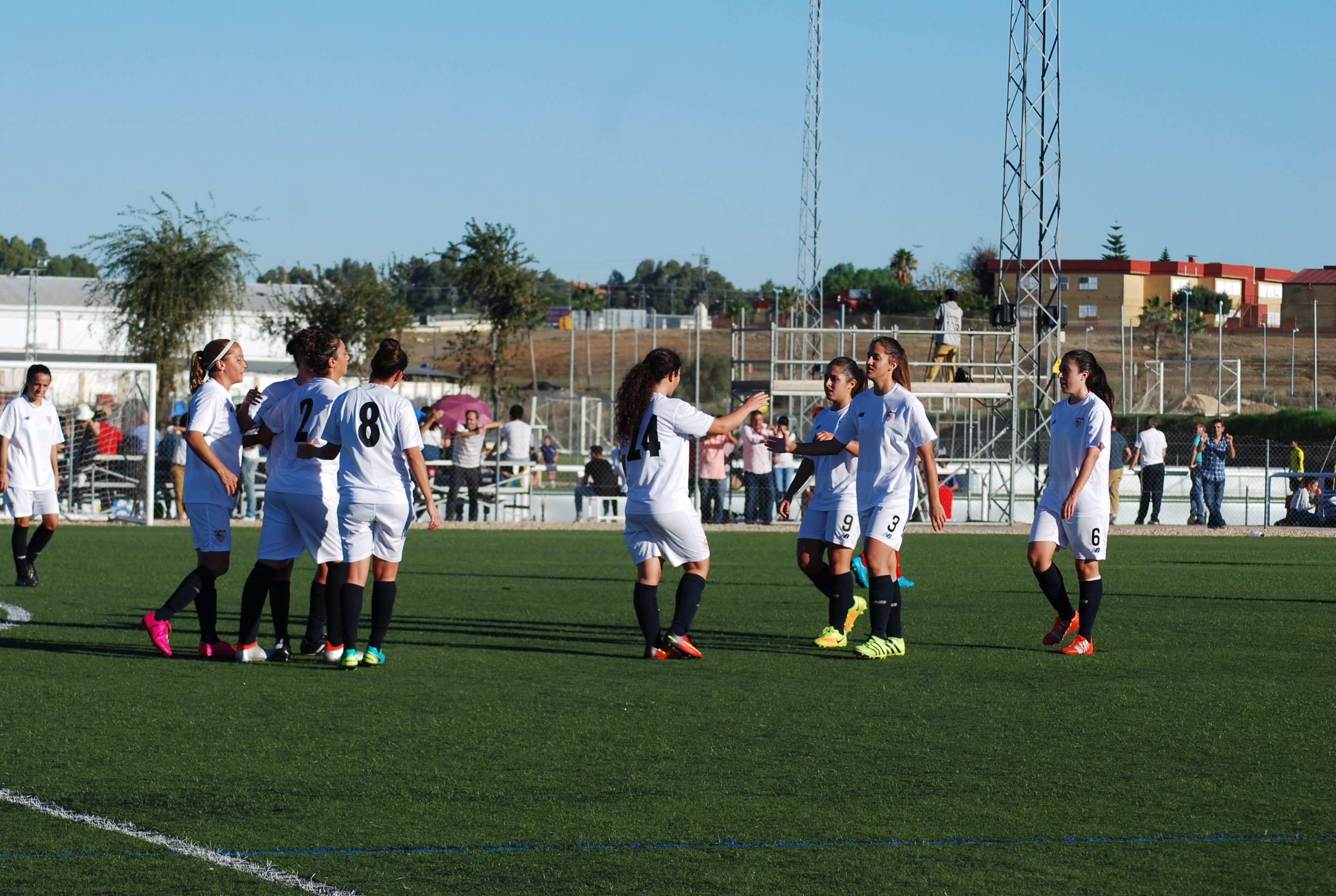 El Sevilla FC Femenino celebra un gol