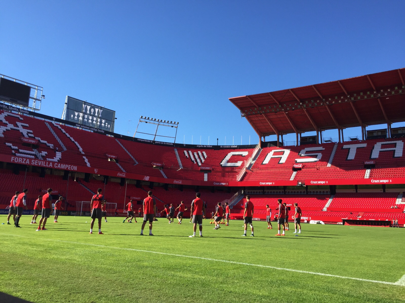 El Sevilla FC en un entrenamiento