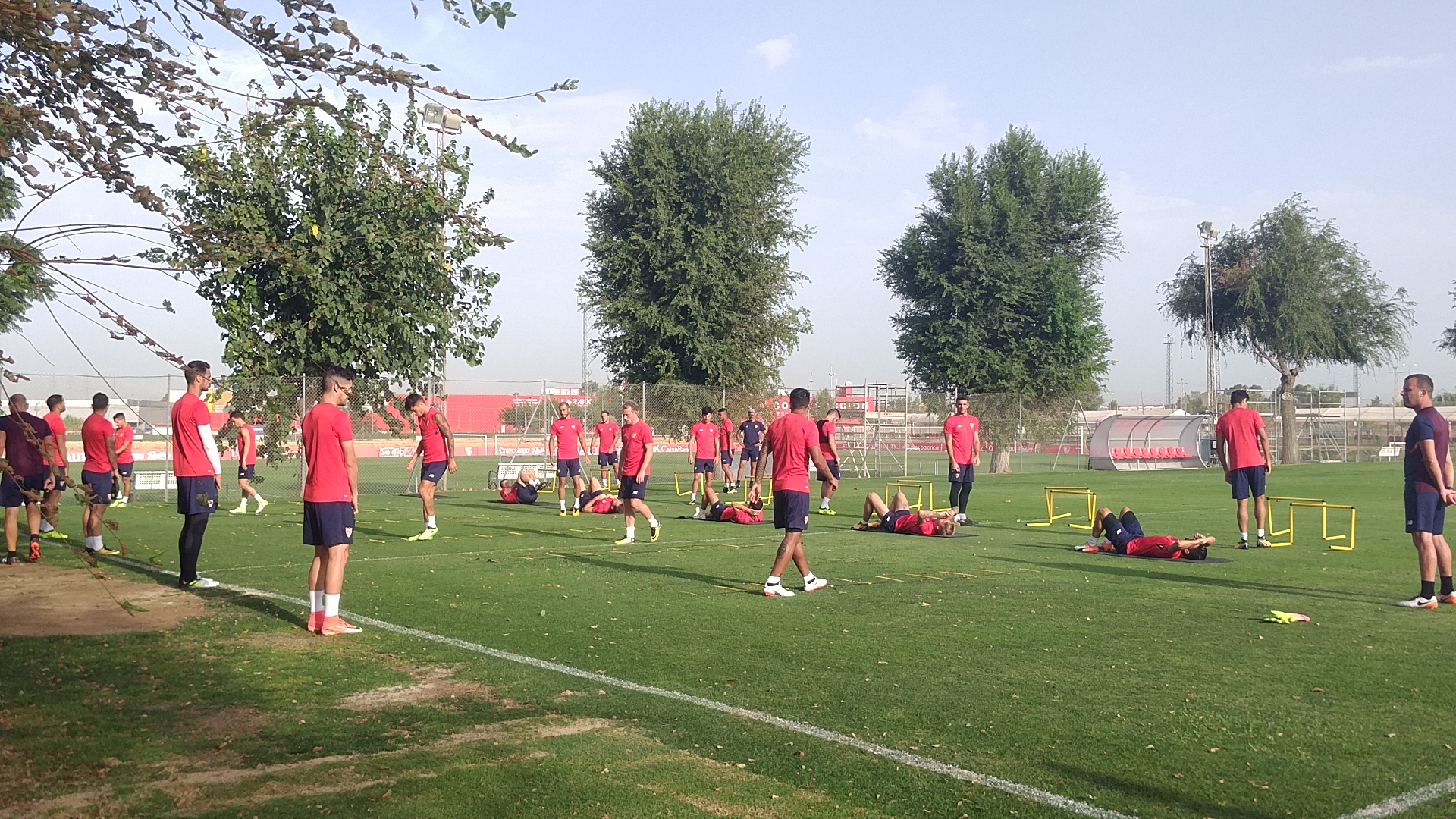 Entrenamiento del Sevilla FC en la ciudad deportiva