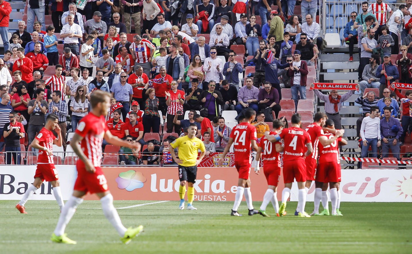 Matos del Sevilla Atlético ante el Almería