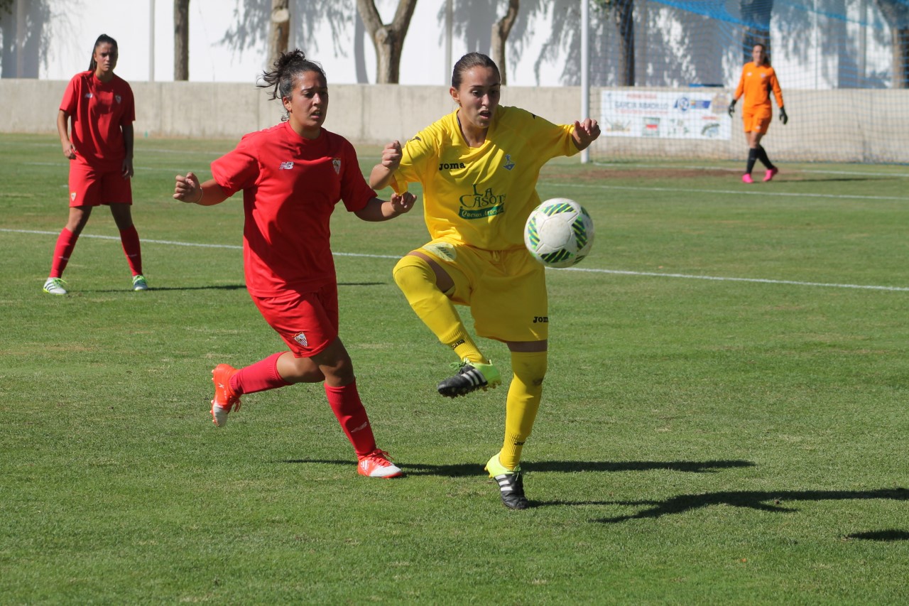 Partido femenino entre La Solana y el Sevilla FC