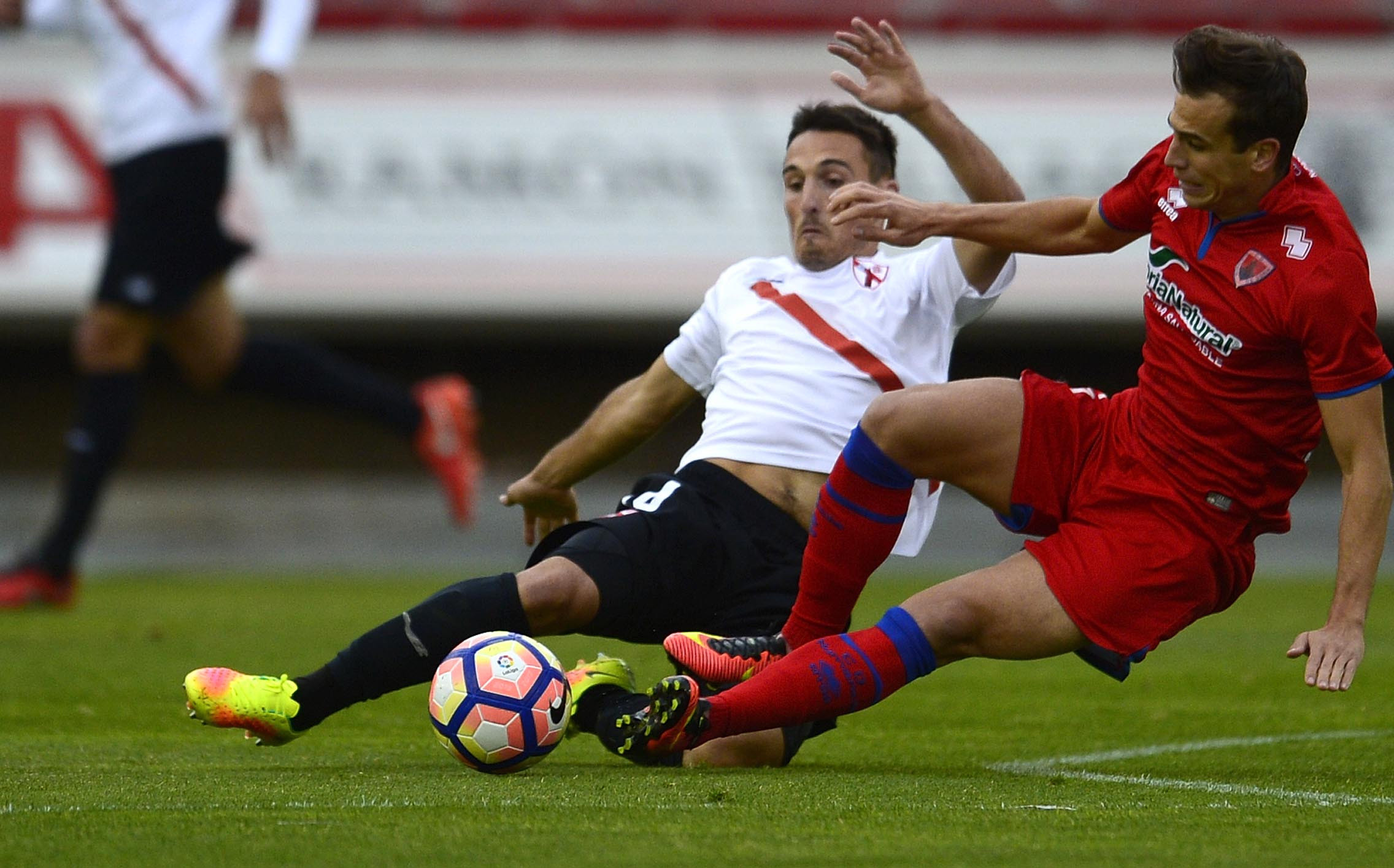 Borja San Emeterio del Sevilla Atlético ante el Numancia
