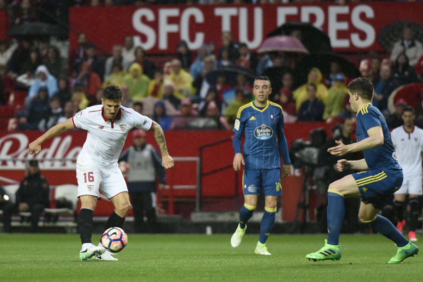 Jovetic, during Sevilla FC vs. Celta