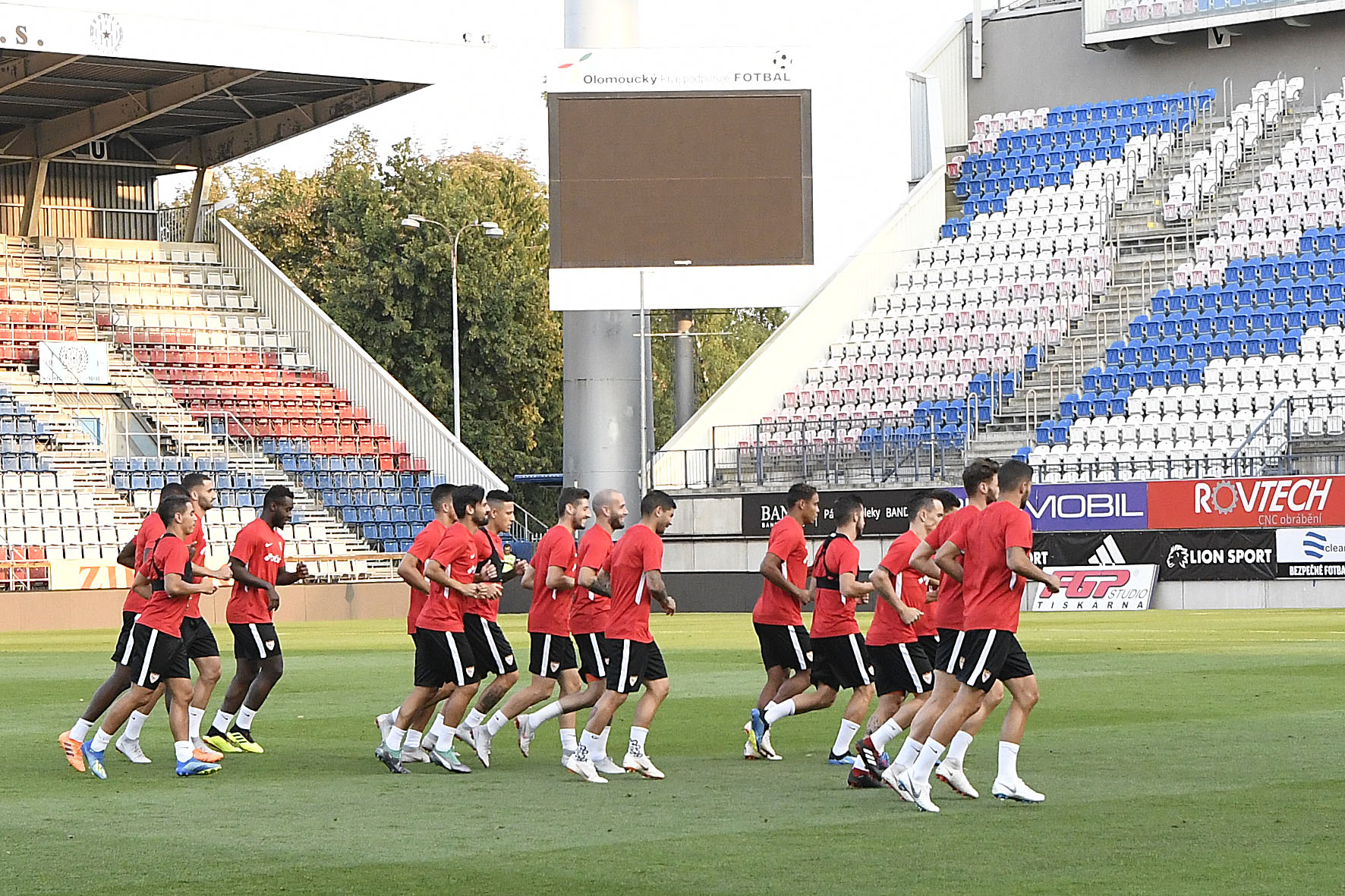 Sevilla training in the Andrúv Stadion
