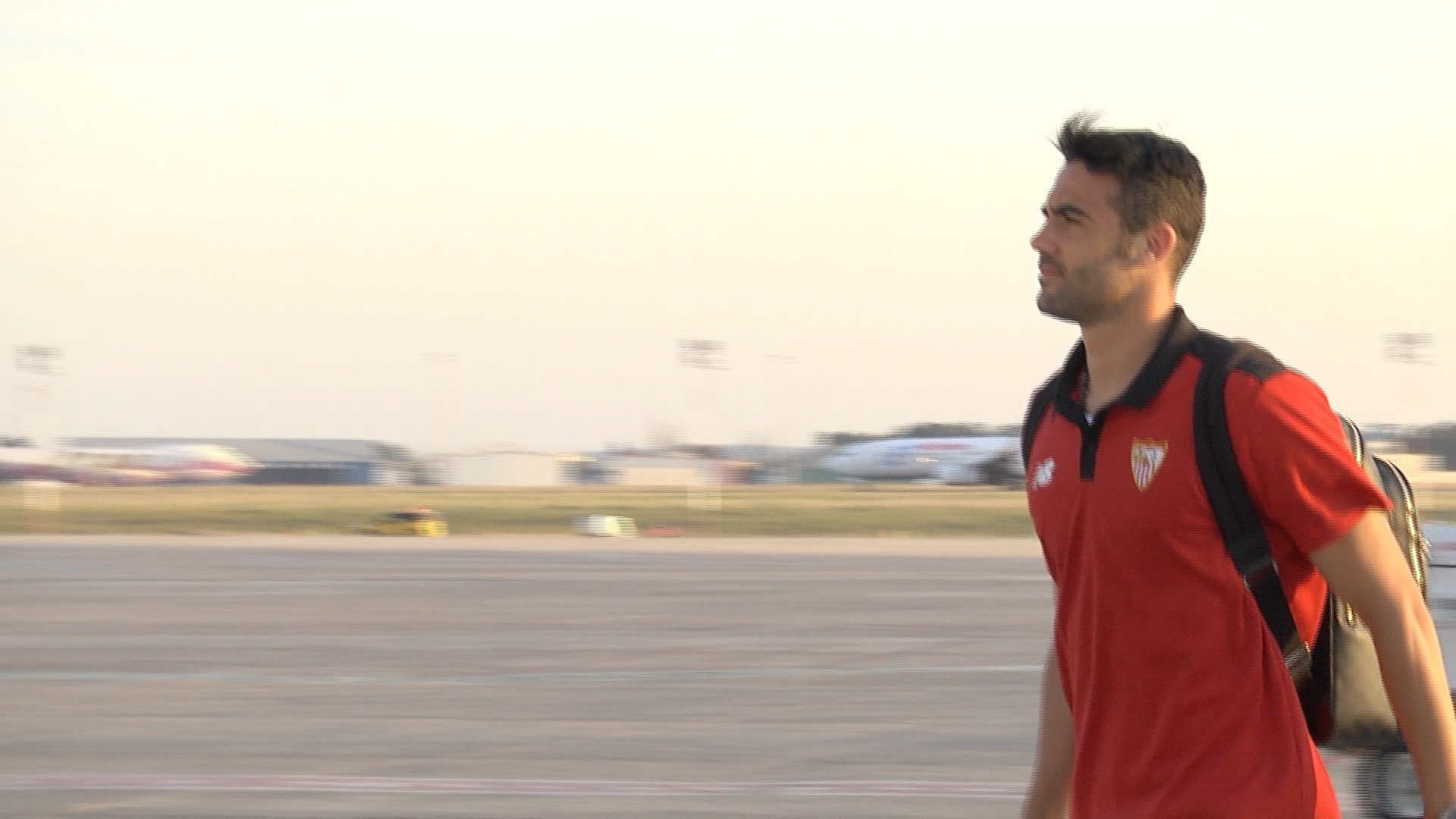 Vicente Iborra at the airport
