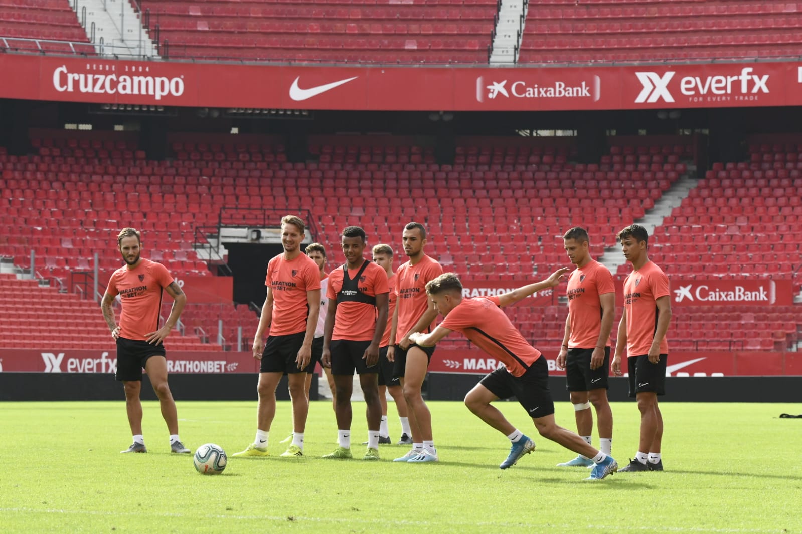 El Sevilla se ha entrenado en el Ramón Sánchez-Pizjuán