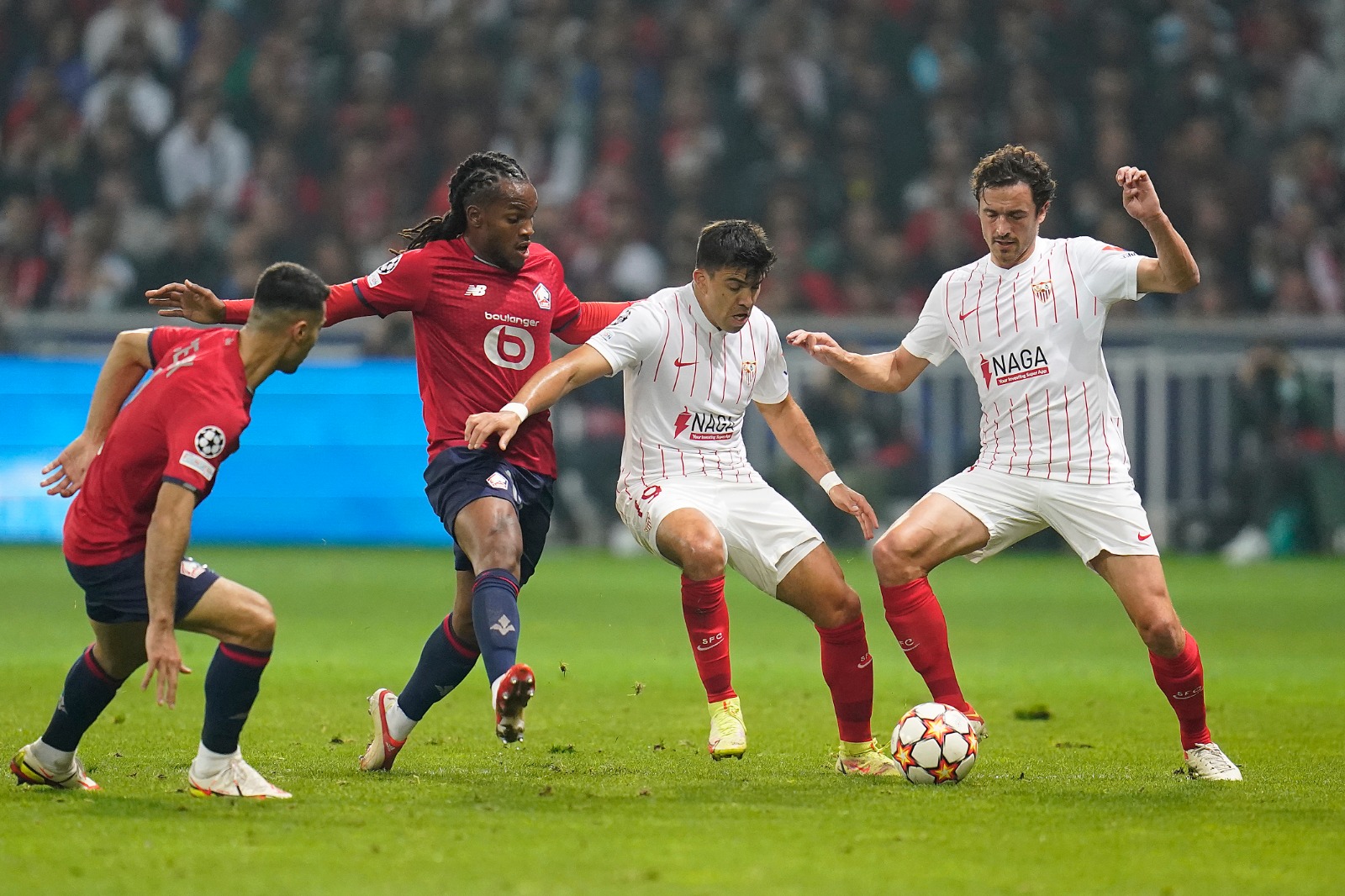 Action from LOSC Lille against Sevilla FC
