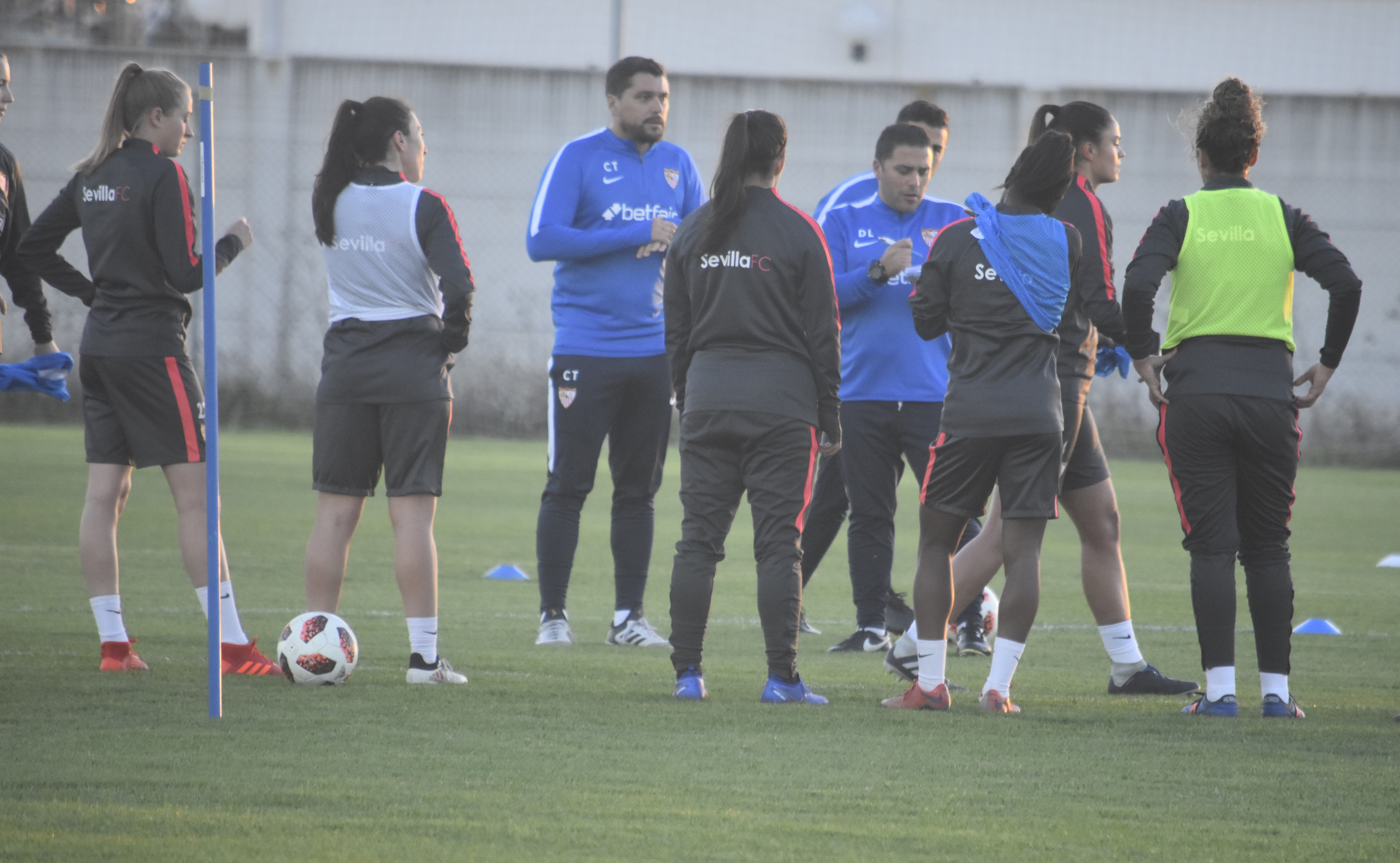 Entrenamiento Sevilla FC Femenino