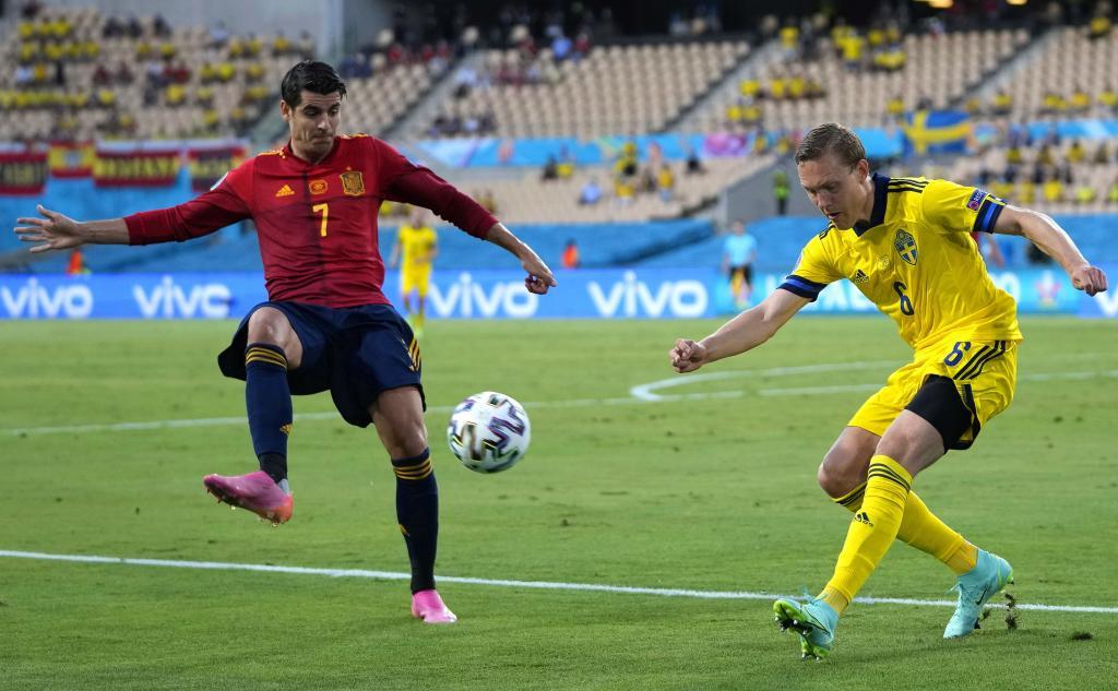 Augustinsson playing for Sweden against Spain in the Euros 