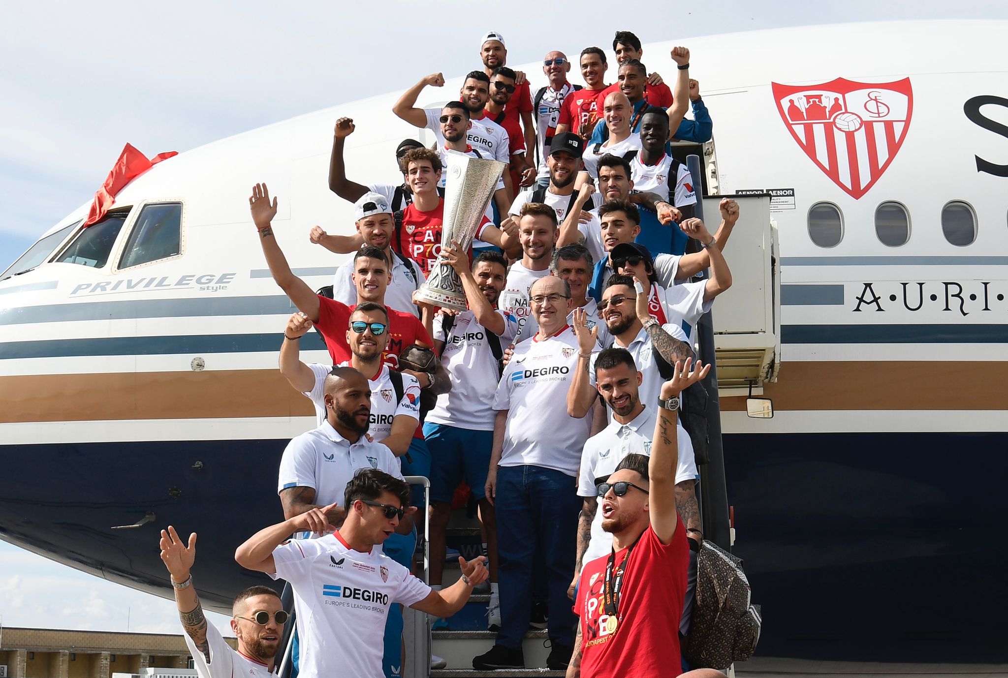 El Sevilla FC aterriza con la séptima UEL