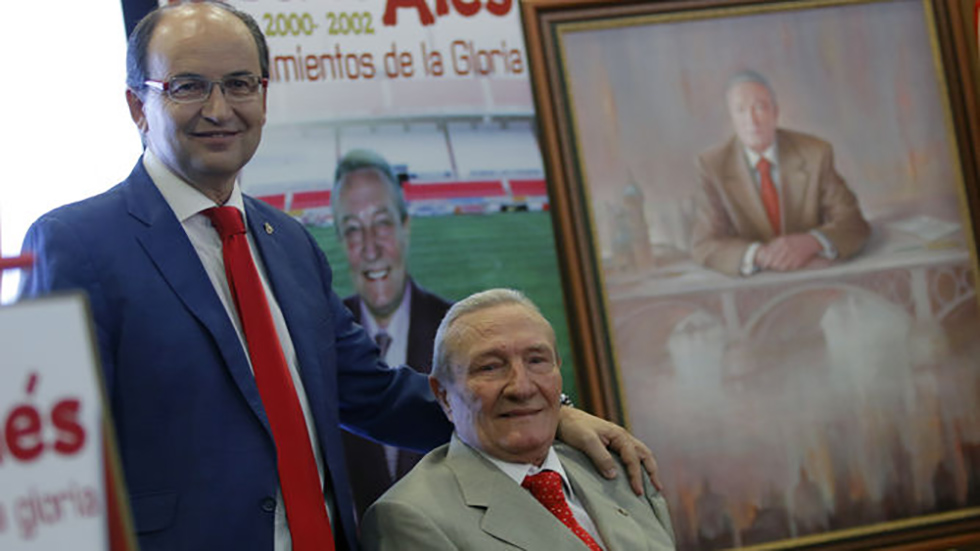 José Castro junto a Roberto Alés el día de su homenaje