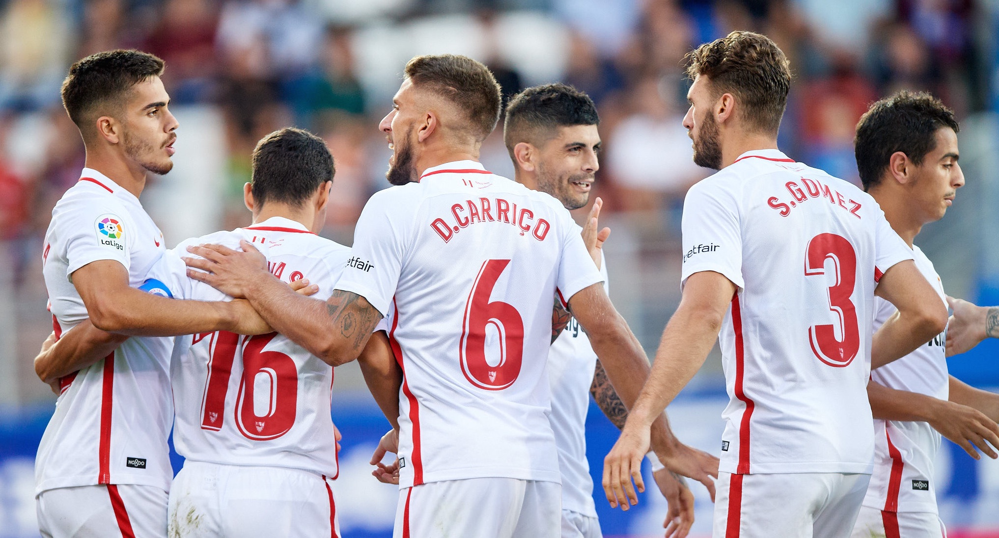 El Sevilla FC celebra un gol en Eibar