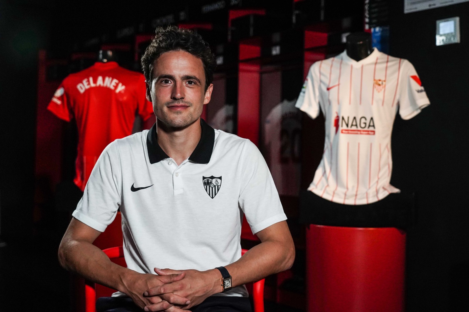 Thomas Delaney's first interview as a Sevilla FC player 