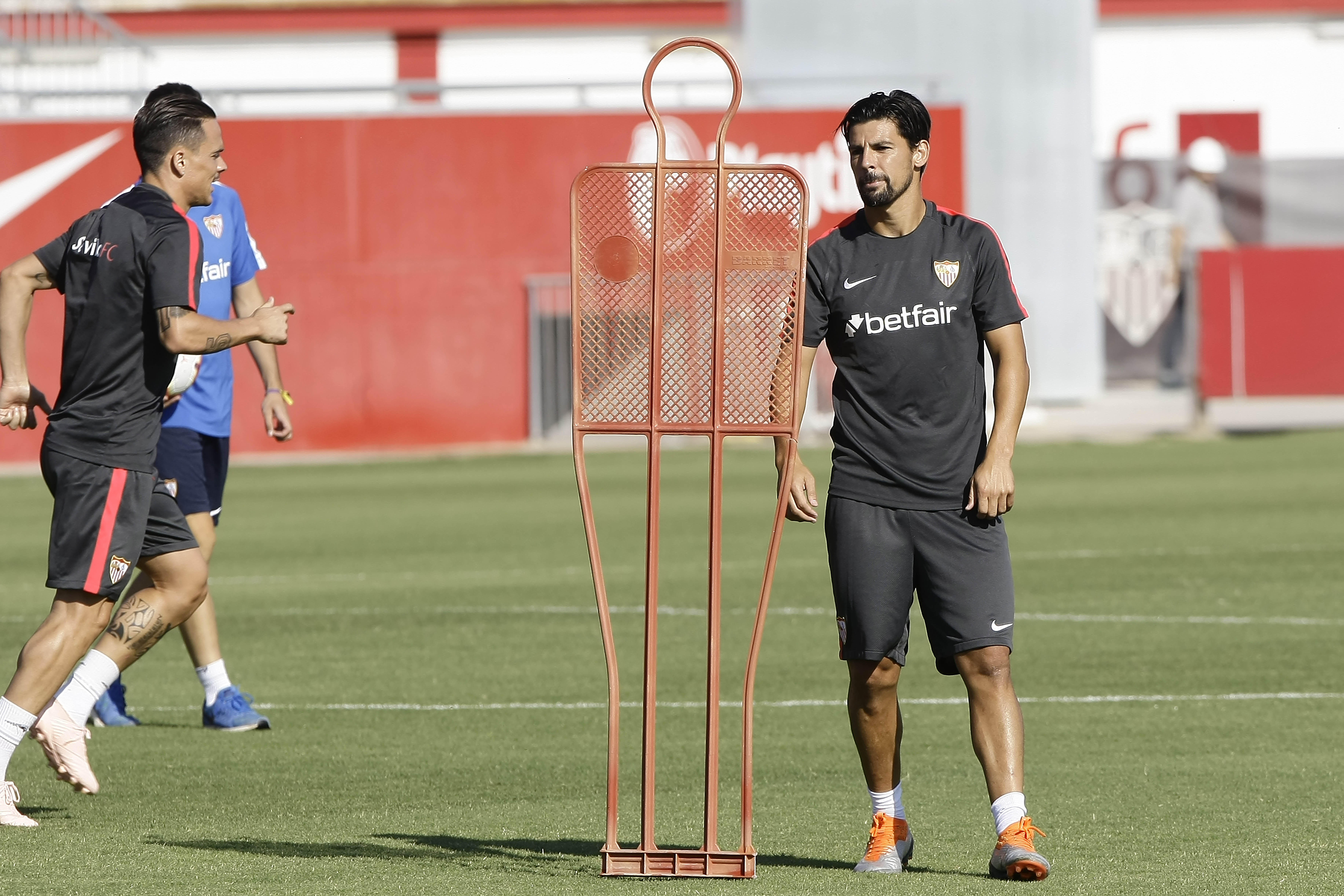 Roque and Nolito in training