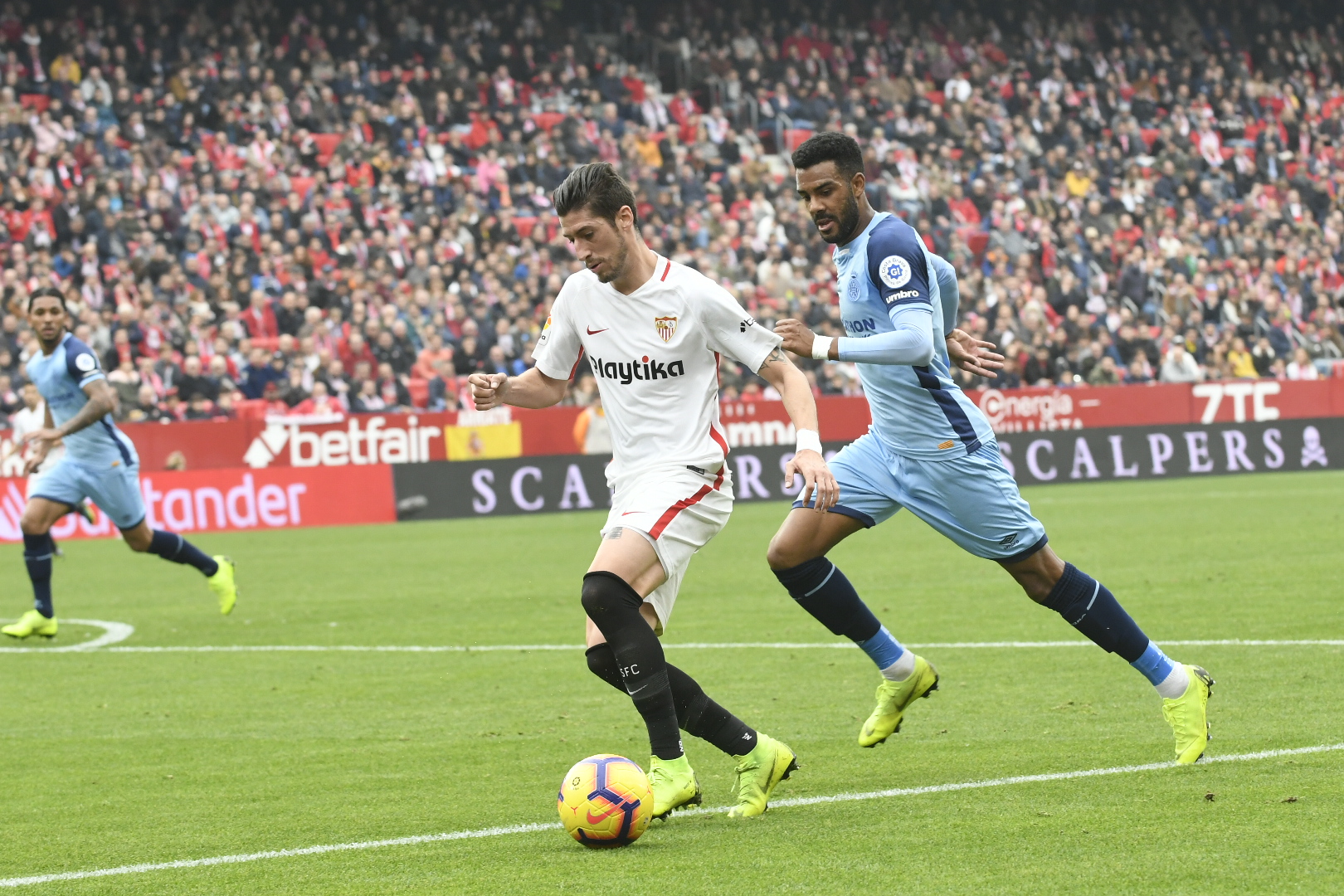 Sevilla FC's Escudero against Girona FC