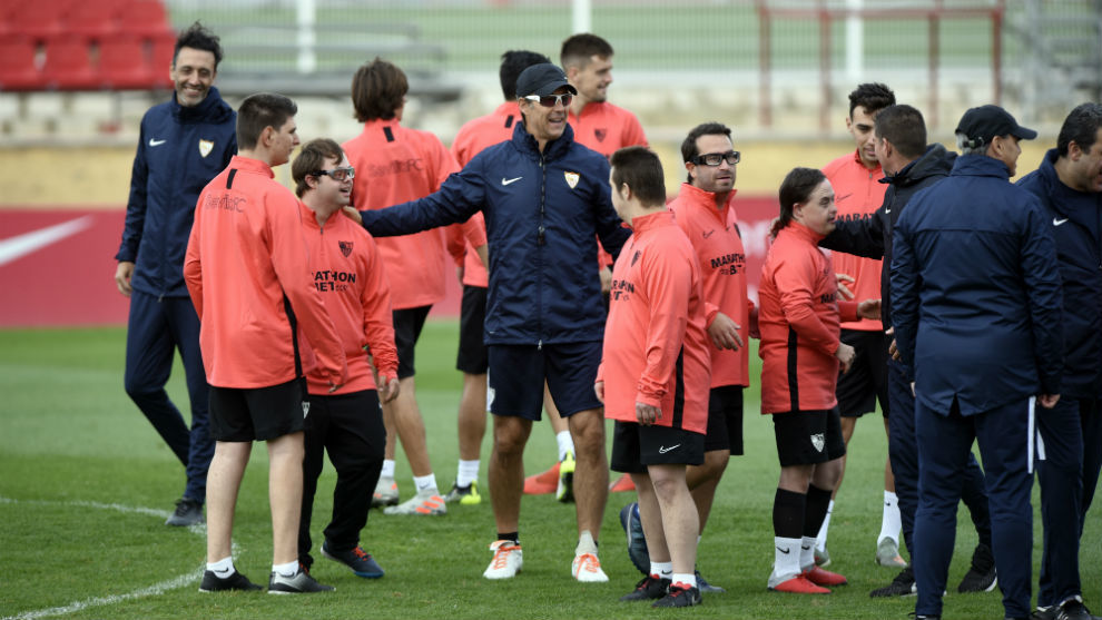 El Sevilla FC Genuine en un entrenamiento