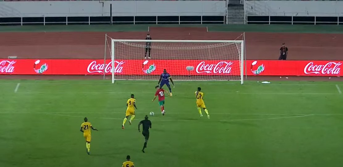 Gol de Munir en el partido ante Guinea-Bisáu