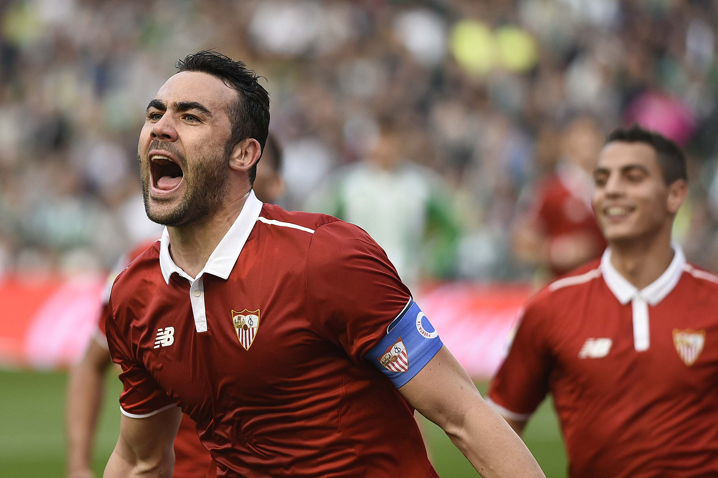 Vicente Iborra celebrates a goal for Sevilla FC