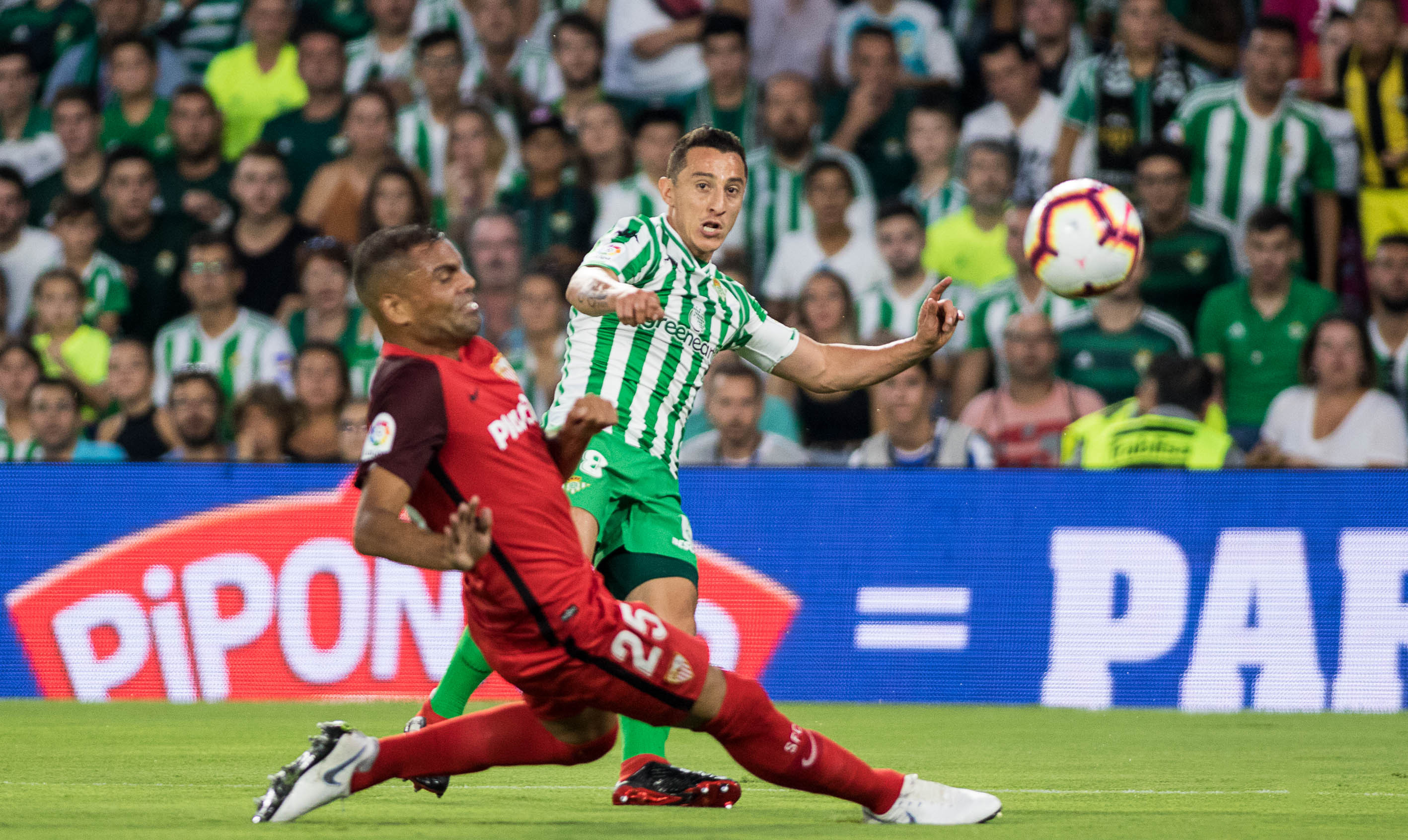 Gabriel Mercado of Sevilla against Real Betis