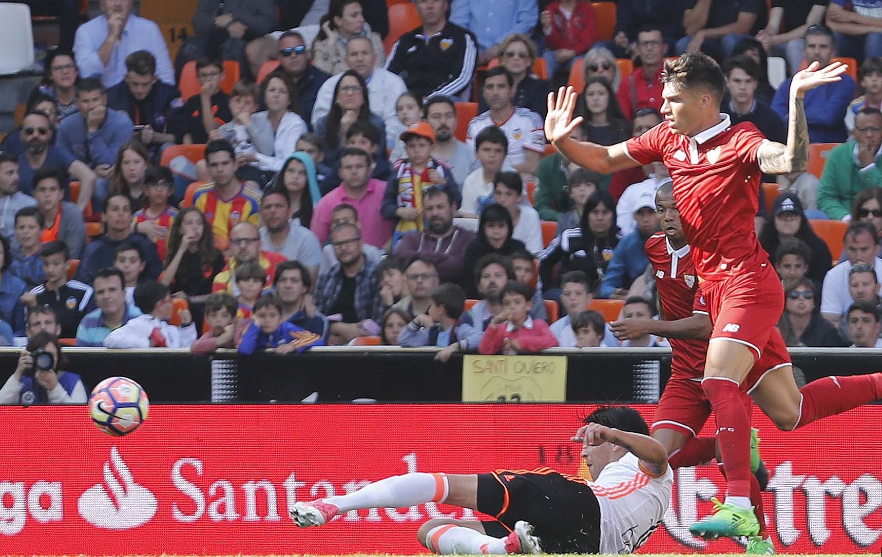 Correa, en el Valencia-Sevilla FC