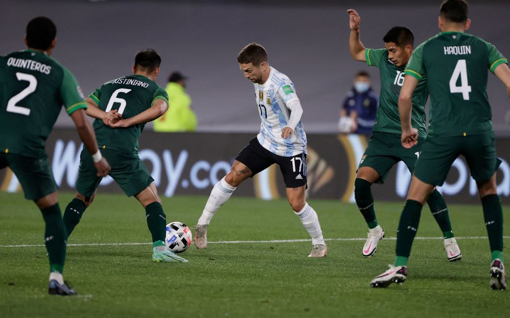 Papu Gómez con Argentina ante Bolivia