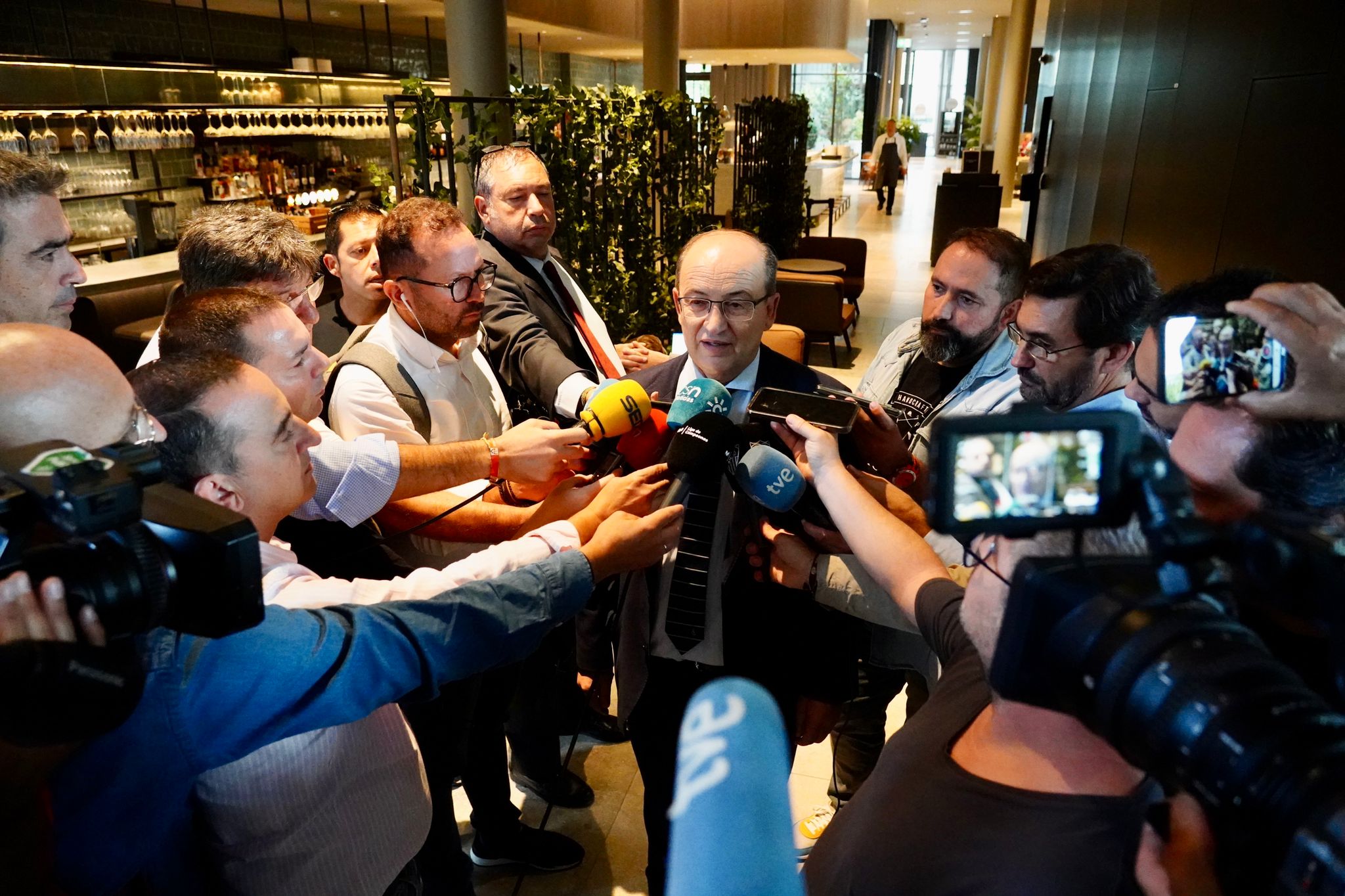 El presidente José Castro atiende a los medios en Copenhague