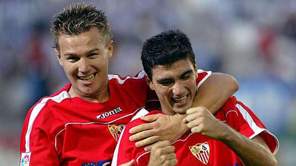 Reyes y Antoñito, canteranos y compañeros en el Sevilla FC