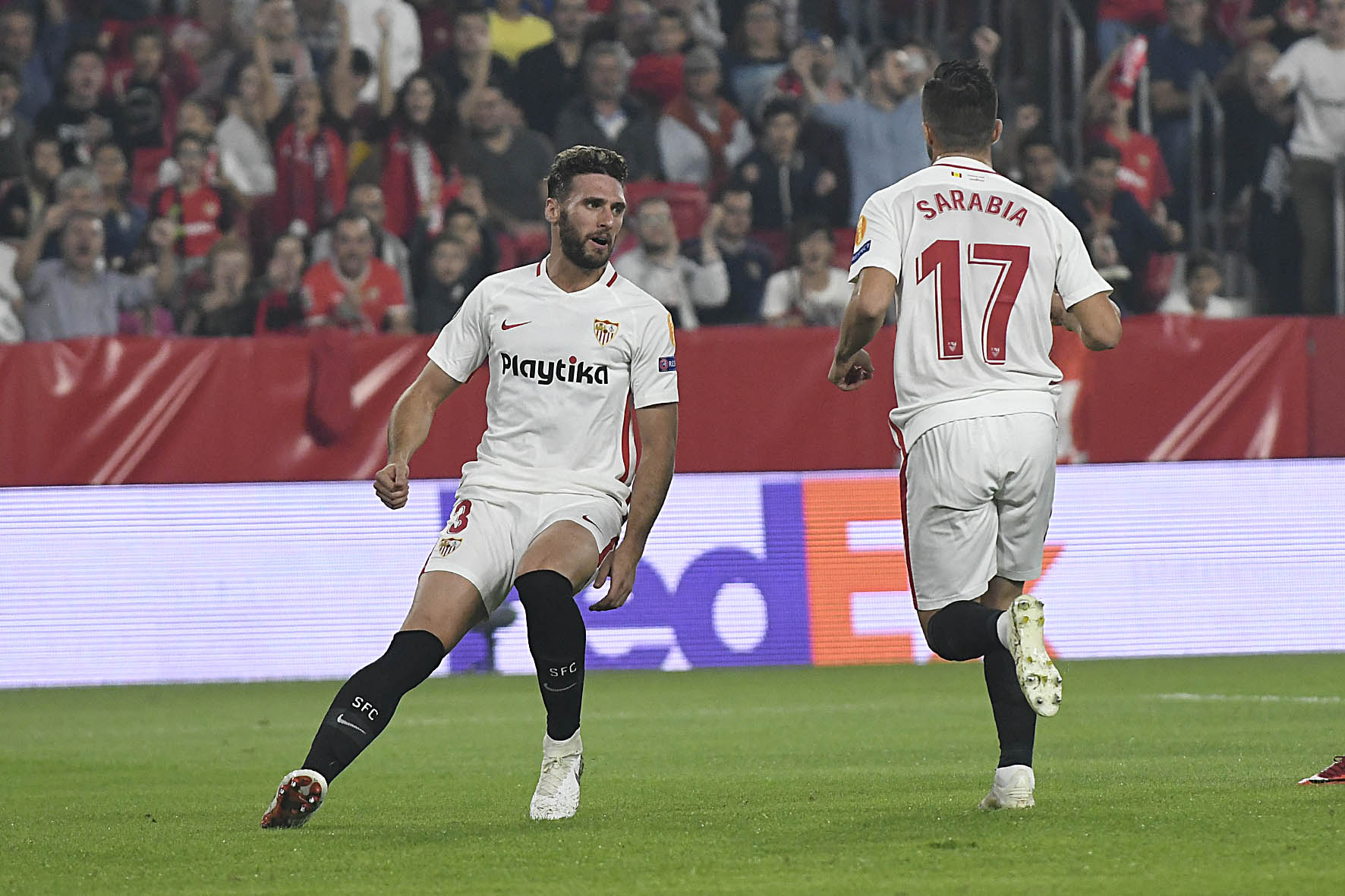 Sergi Gómez del Sevilla FC ante el Akhisar