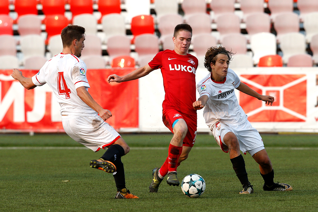 Partido de Youth League entre el Spartak y el Sevilla