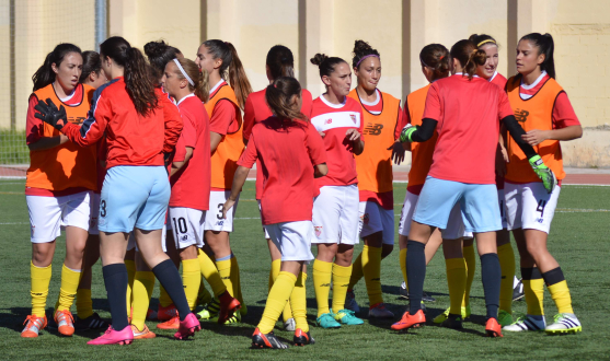 Calentamiento del Sevilla FC Femenino