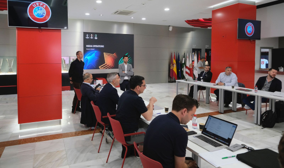 Reunión de la CMF de la UEFA en el Sánchez-Pizjuán.