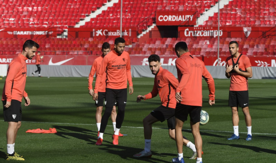 imagen del entrenamiento del Sevilla FC del 15 de febrero 