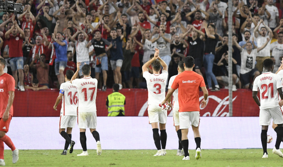 Sevilla FC thank the fans after a match