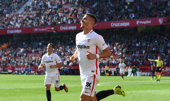 André Silva celebra su gol ante el Levante 