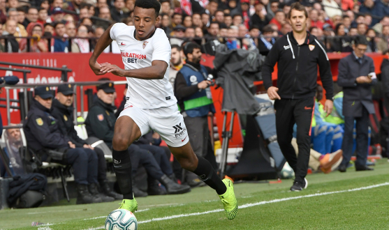 Koundé in action against CD Leganés 