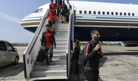 Llegada del Sevilla FC al Aeropuerto de Brno