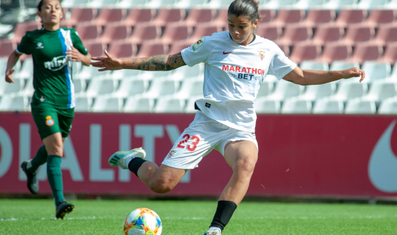 Nadya Karpova, Sevilla FC