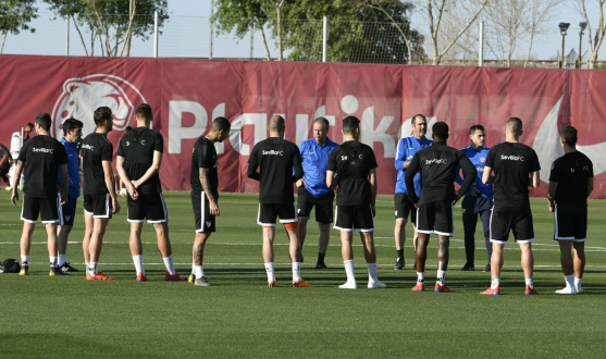 Entrenamiento del Sevilla FC del 27 de marzo
