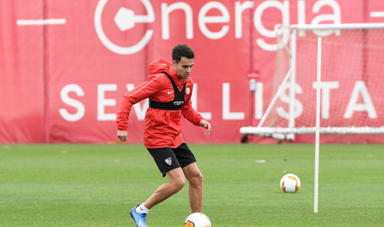 Reguilón in training, Tuesday 12th May