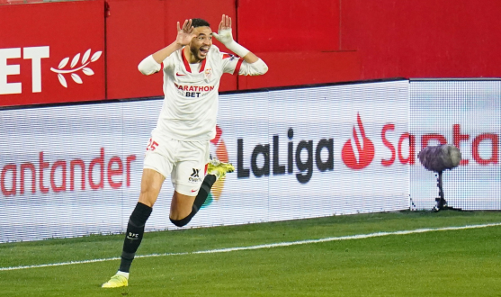 En-Nesyri celebrates his goal against Getafe CF