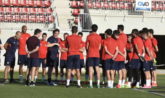 The first Sevilla FC training session of the 2017/18 season