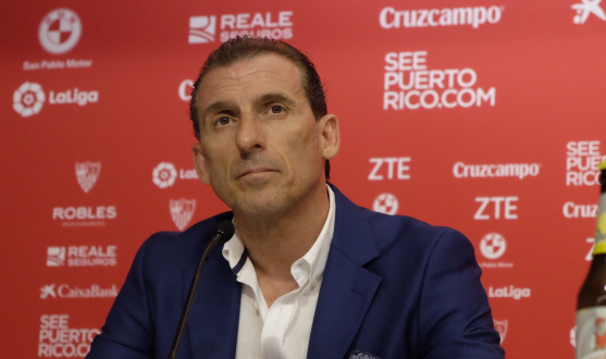 Óscar Arias is presented as Sevilla's new sporting director