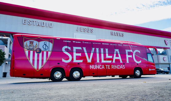 Diseño del bus oficial del Sevilla FC 2022/23