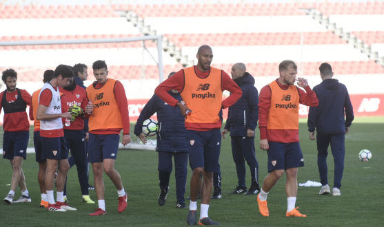 Sesión de entrenamiento del Sevilla FC