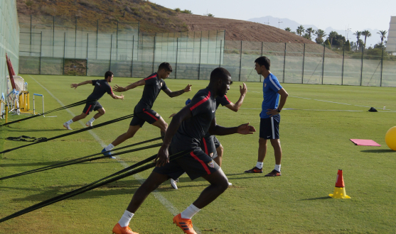 El Sevilla entrenando en Benidorm