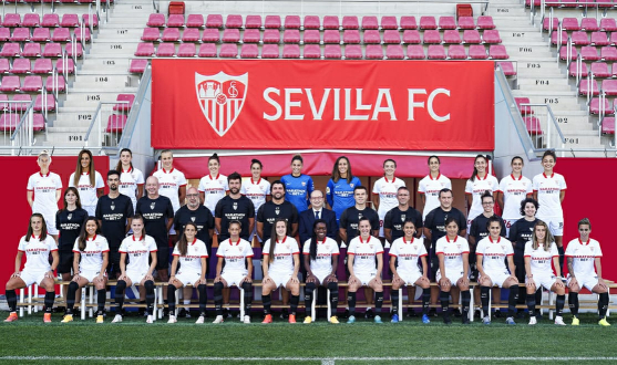 Foto oficial de la plantilla del Sevilla FC Femenino