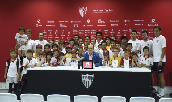 'Chat with your idol' with Sevilla FC president José Castro