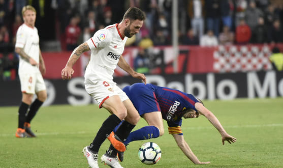 Layún del Sevilla FC ante el FC Barcelona