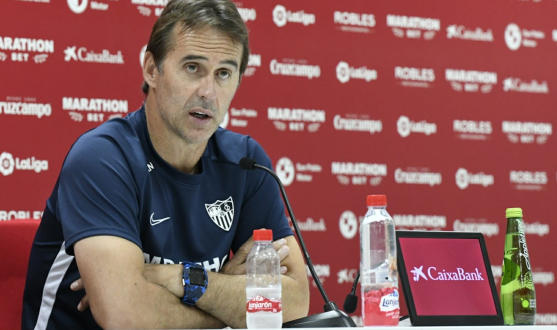 Julen Lopetegui at the Real Sociedad pre-match press conference