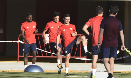 Matos del Sevilla FC en un entrenamiento